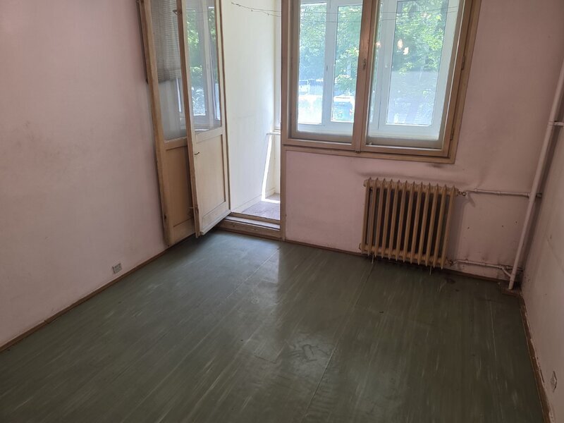 1 Decembrie 1918 intersectie Liviu Rebreanu, 15 minute metrou, Auchan