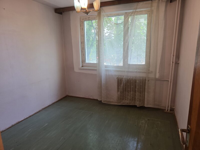 1 Decembrie 1918 intersectie Liviu Rebreanu, 15 minute metrou, Auchan